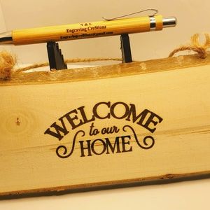 Personalized Wood Signs & Home Decor